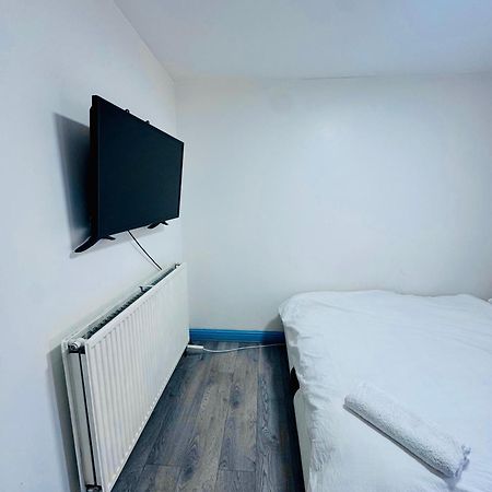 Unique Private Rooms Μπόλτον Εξωτερικό φωτογραφία