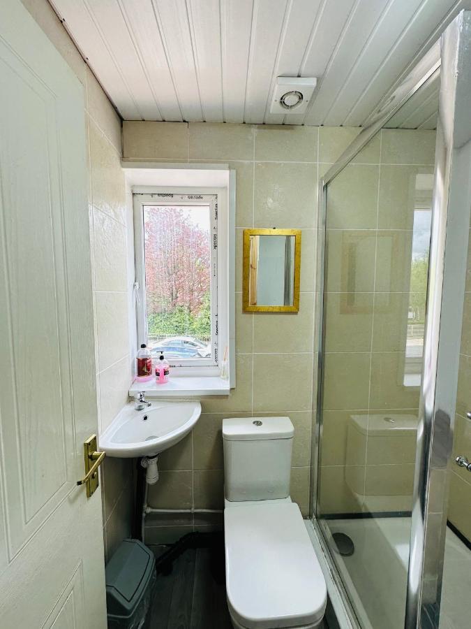 Unique Private Rooms Μπόλτον Εξωτερικό φωτογραφία