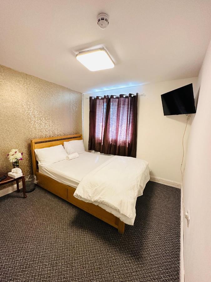 Unique Private Rooms Μπόλτον Εξωτερικό φωτογραφία