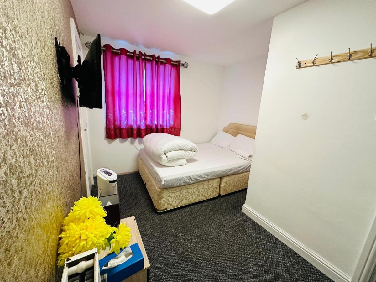 Unique Private Rooms Μπόλτον Εξωτερικό φωτογραφία