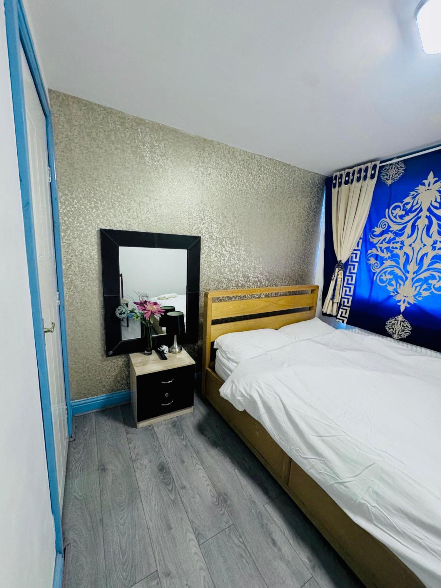 Unique Private Rooms Μπόλτον Εξωτερικό φωτογραφία
