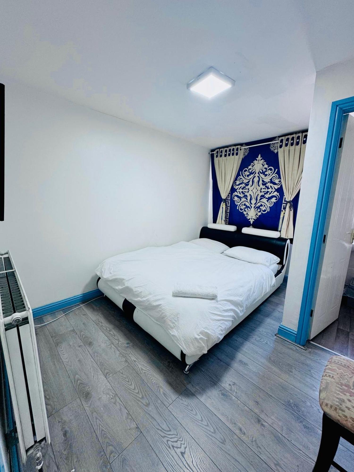 Unique Private Rooms Μπόλτον Εξωτερικό φωτογραφία