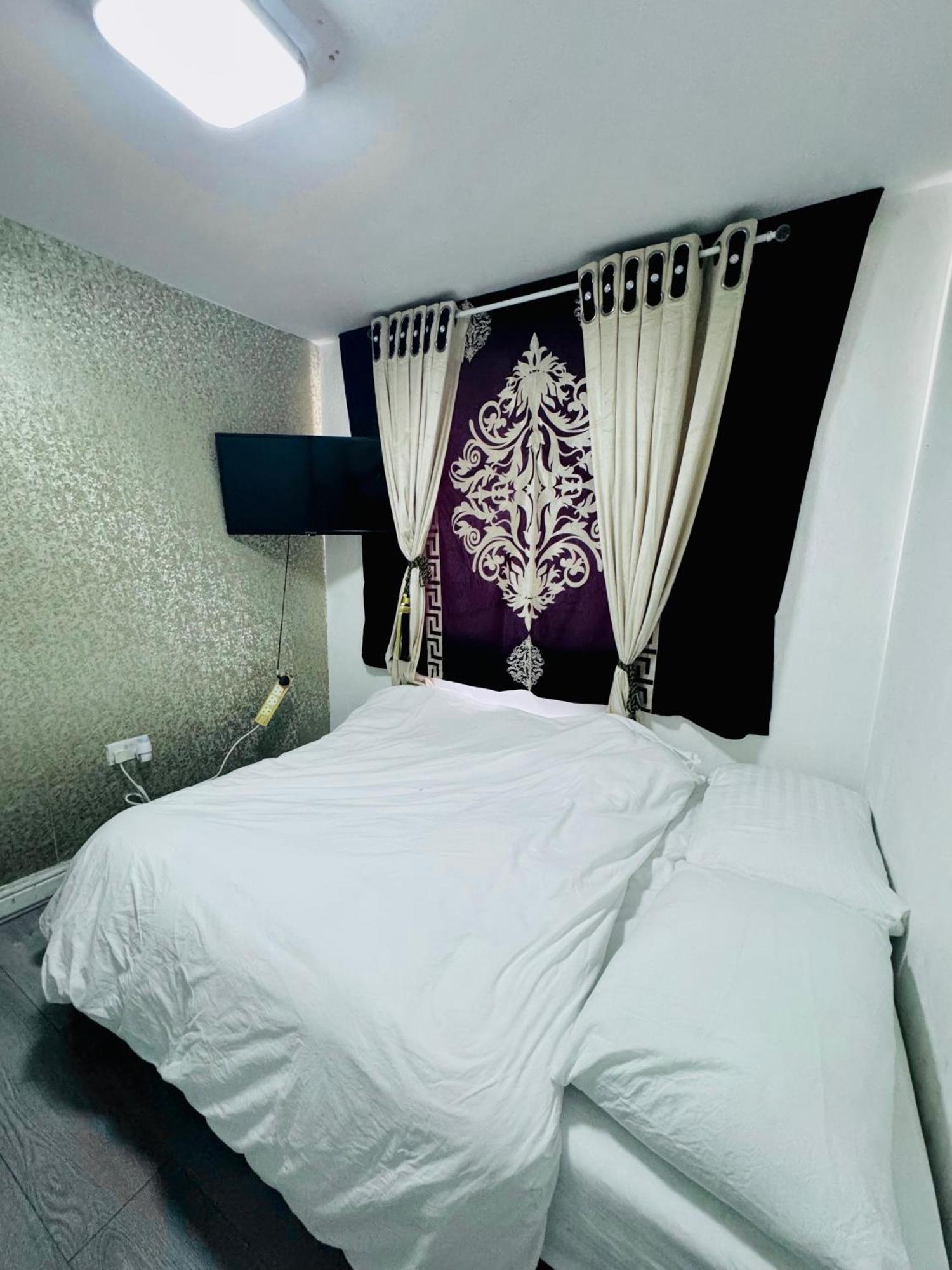 Unique Private Rooms Μπόλτον Εξωτερικό φωτογραφία